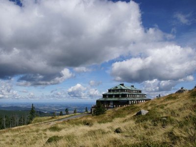 Schronisko Odrodzenie Schronisko Odrodzenie