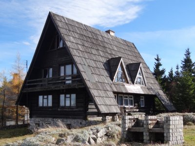 Schronisko na Przełęczy Okraj Schronisko na Przełęczy Okraj